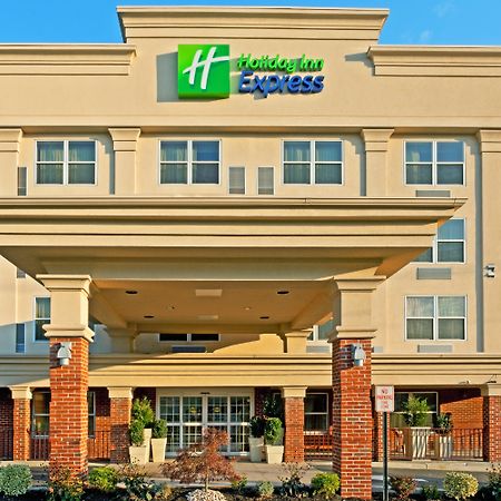 Holiday Inn Express Woodbridge By Ihg Avenel Екстериор снимка