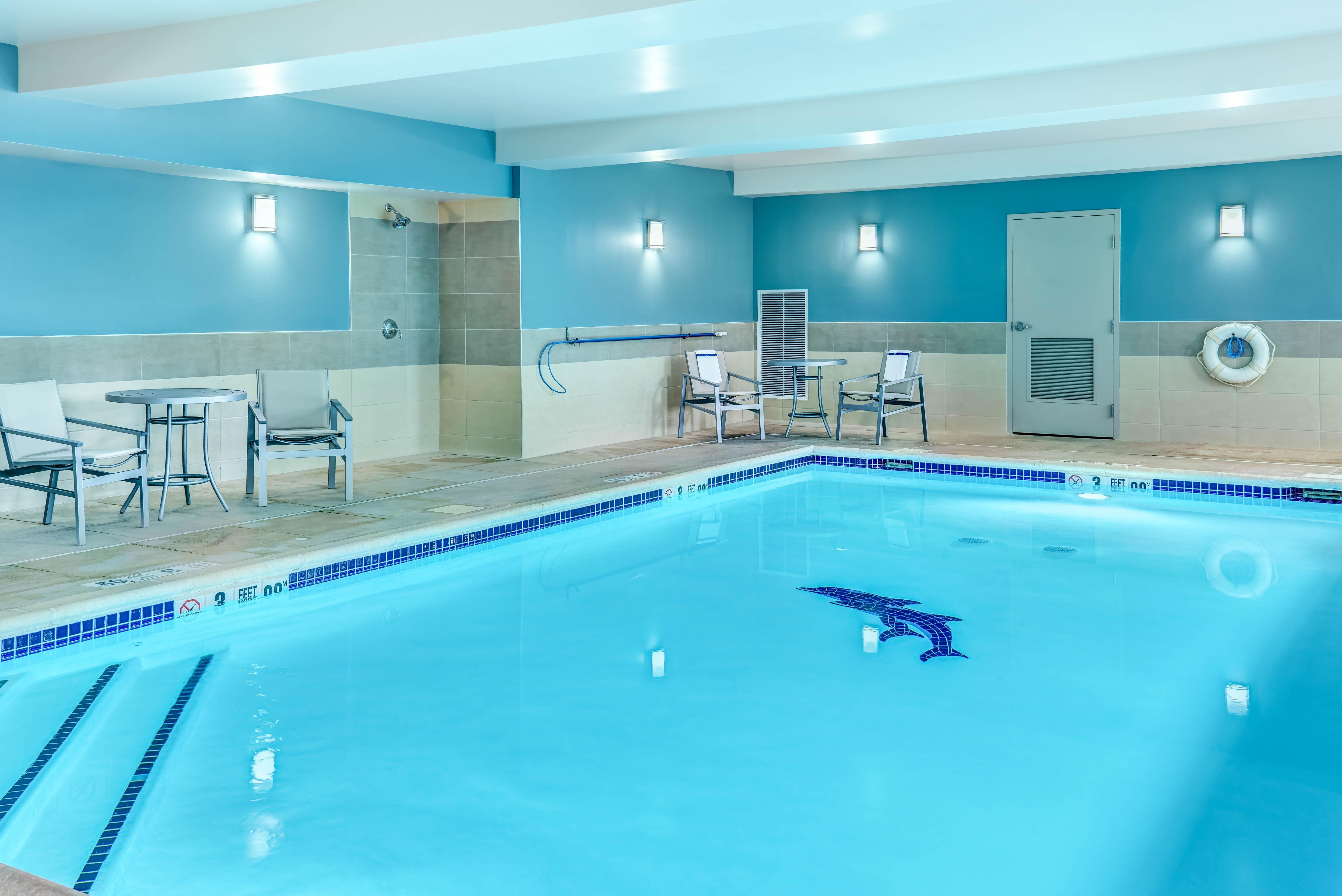 Holiday Inn Express Woodbridge By Ihg Avenel Екстериор снимка